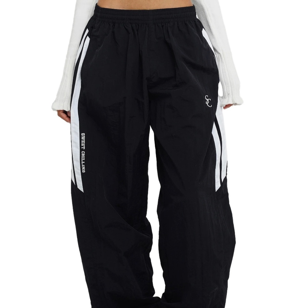 Sweet Chilling Contrast Color Striped Sweatpants Size S